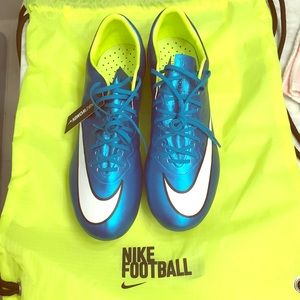 Nike Women’s Mercurial Vapor X 10 FG soccer cleats